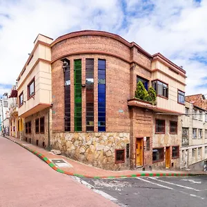 ** Hotel Casa Candilejas Colombia