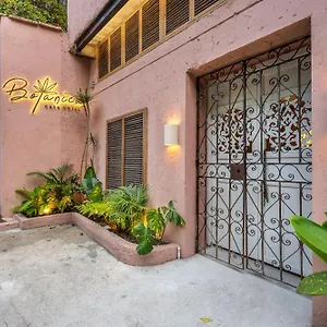 Botanica Casa Manila By Housy Host Hotel Medellín