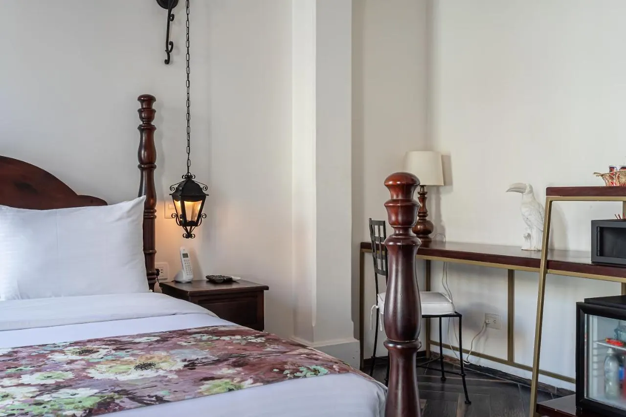 Soy Local Insignia Hotel Cartagena Colombia