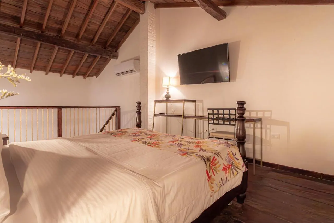 Soy Local Insignia Hotel Cartagena 4*,  Colombia